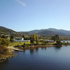 Riverfront & 3* Hobart